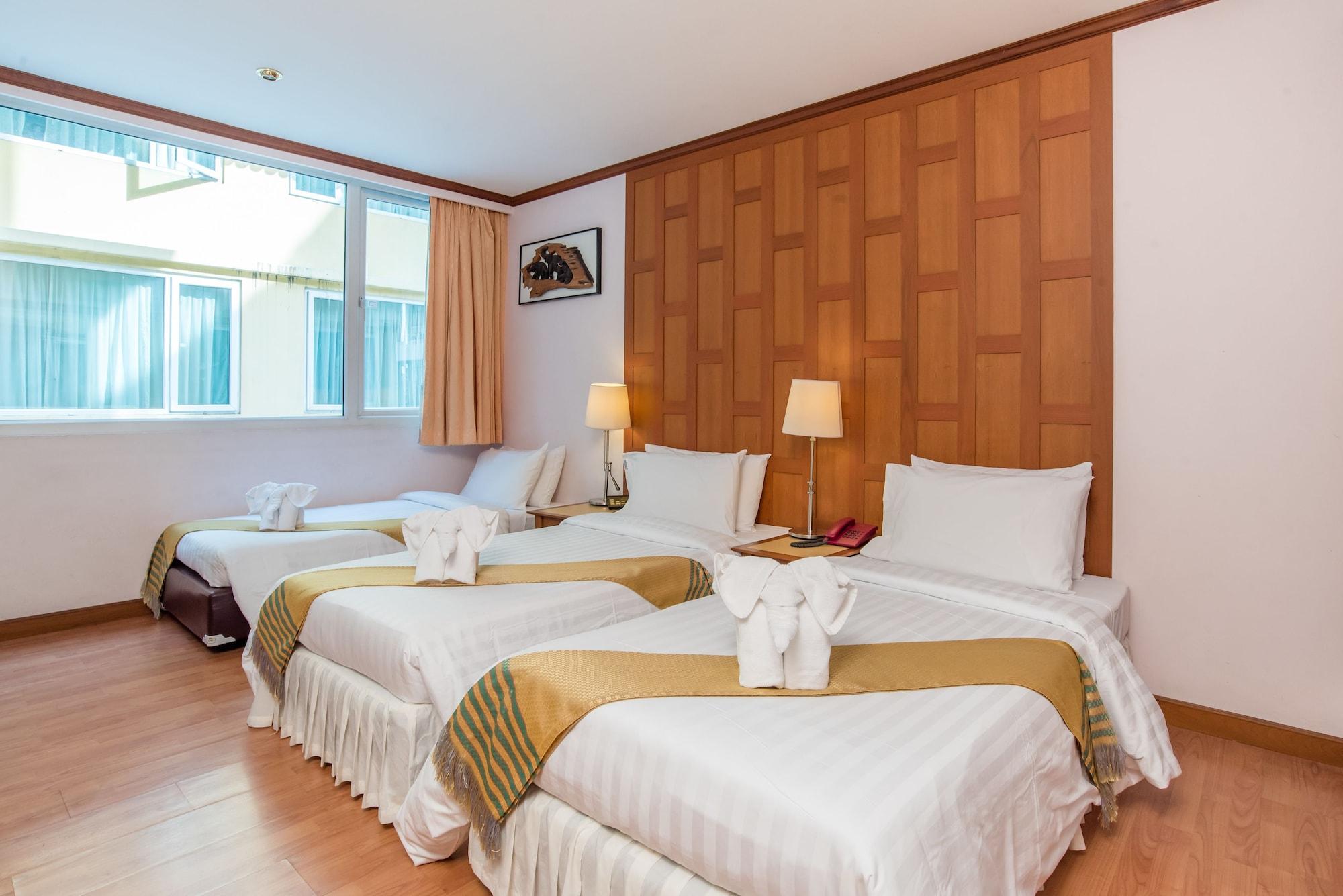 New Siam Riverside Bangkok Bagian luar foto