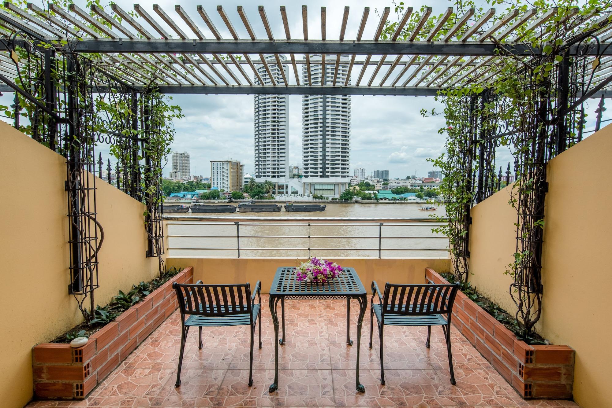 New Siam Riverside Bangkok Bagian luar foto