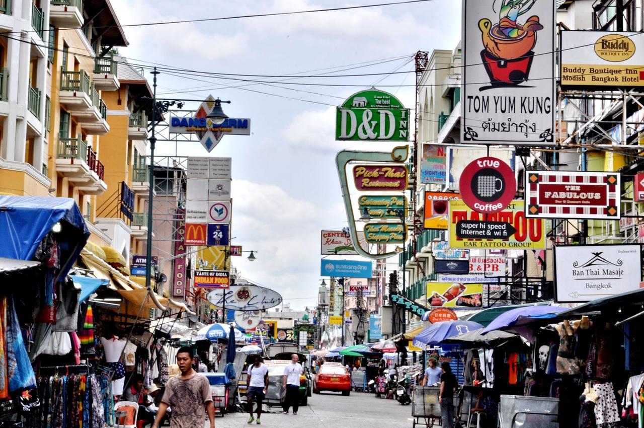 New Siam Riverside Bangkok Bagian luar foto